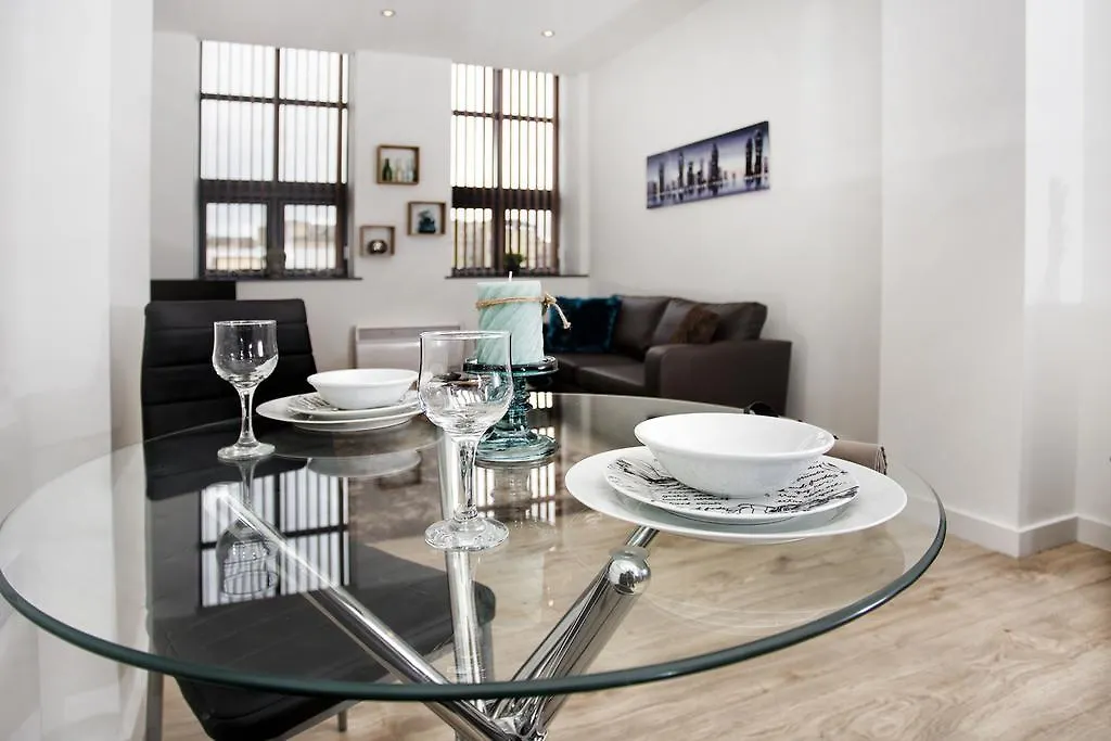 Orchard & Avenue Serviced Apartments Bradford  Aparthotel