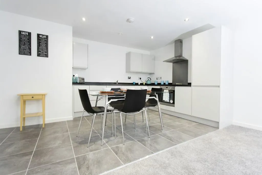 Orchard & Avenue Serviced Apartments Bradford  Aparthotel