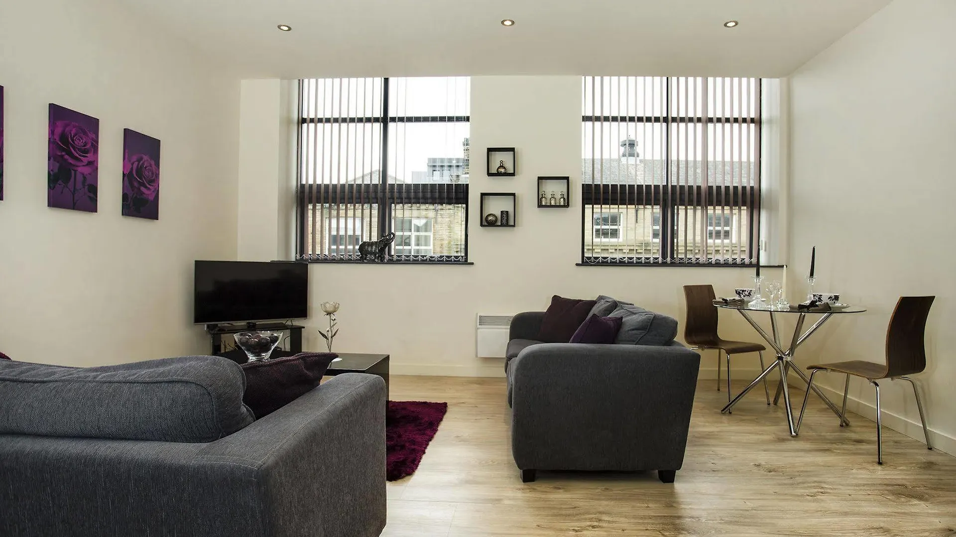 **** Aparthotel Orchard & Avenue Serviced Apartments Bradford  United Kingdom